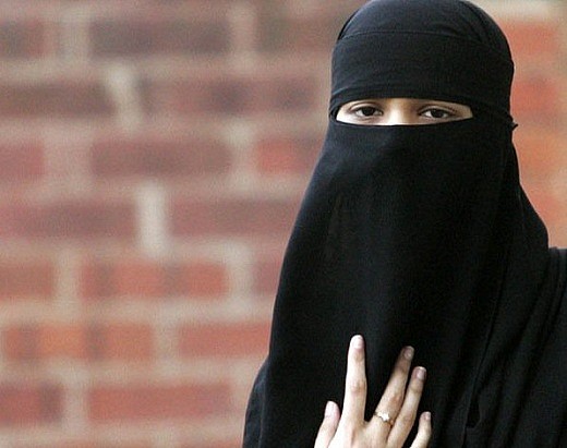 black-burqa.jpg.jpg,0