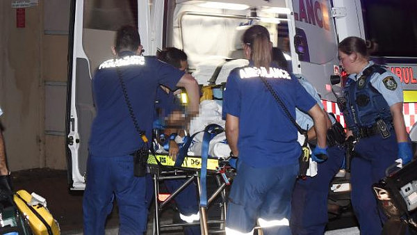 血腥！悉尼女子被刺中胸部身亡 警方称疑似家庭暴力事件（图） - 5