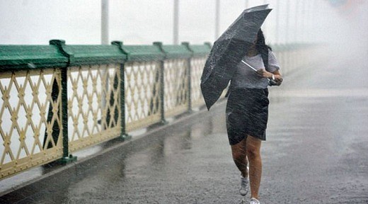 秋天来了当心“湿身”!一大波强降雨将突袭悉尼 下满一周才会停!  - 1