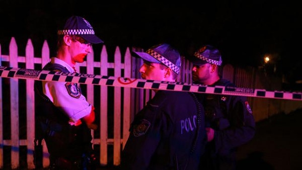 西悉尼住宅车道发生枪击案 受害人头部中枪用毛巾包裹自行入屋 - 7