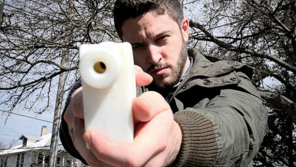 别玩火！上万澳洲人下载3D打印仿真枪说明书 专家称“技术不成熟可能伤及自己”！（视频） - 1