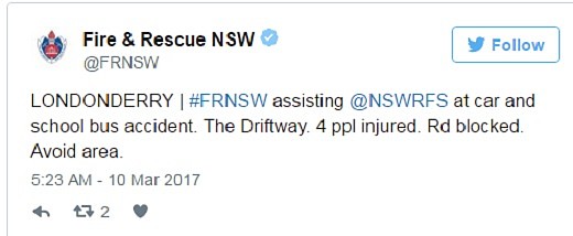 西悉尼校车突发猛烈车祸！1人重伤4儿童被送医 车道封闭堵成狗 - 12