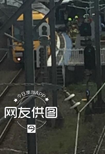 注意！Burwood火车站列车突发爆炸，目击者拍得“车顶炸飞”一人受伤，火车营运受阻！(组图) - 14
