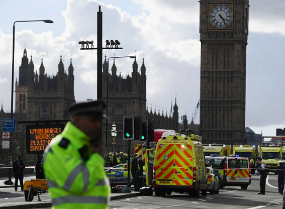 最新：伦敦恐袭已导致5人死亡，约40人受伤！一名中国游客被撞伤 恐袭嫌犯照片曝光 (视频)  - 20
