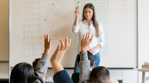 赢得持久战！维州教师未来4年将涨薪13% 7万教职人员收益！ - 1