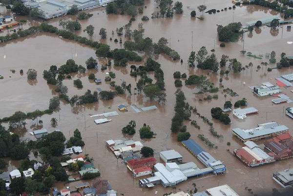 新州北部地区强降雨引发洪水 6000多名居民被疏散 恐有民众丧生！ - 1