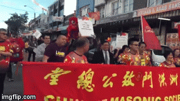 直播：上千华人走上街头，强烈抵制修改《反种族歧视法》18C！“反对种族主义！”“我们是一家人！”（视频） - 35