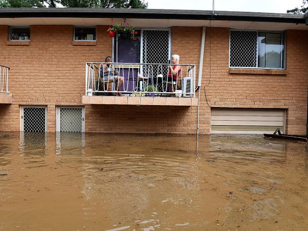 新州昆州多地被洪水淹没 民众无家可归 新州2人遇难 昆州4人下落不明 （组图） - 7
