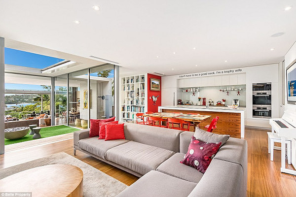 悉尼Mosman海景豪宅出售 电梯健身房游泳池一应俱全！去年该区房屋中位价为$310万！（图） - 1