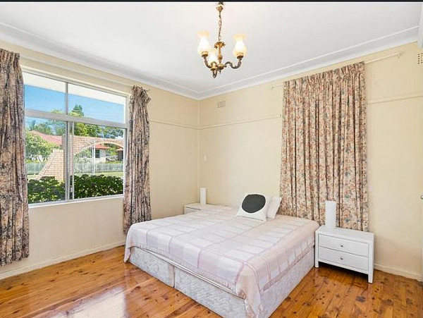 悉尼Narraweena房价逐渐走高 一老旧石棉房每年涨12.5万澳元 - 4