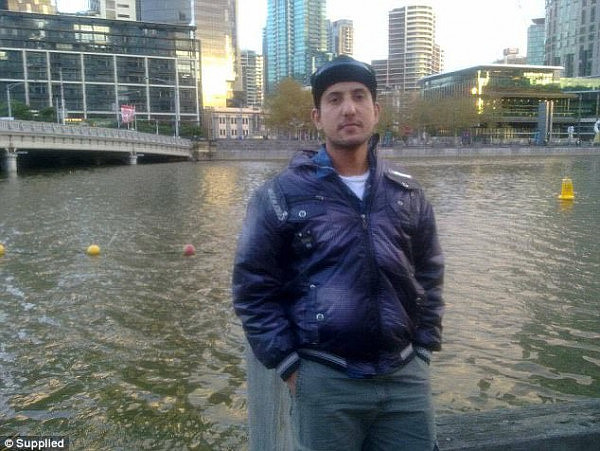 澳Caltex加油站穆斯林男子被teenager刺死前细节曝光 凶手母亲：“他不是恐怖分子！” - 3