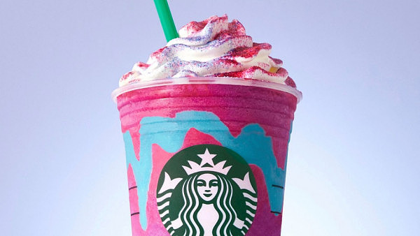 颜值即是正义！Starbucks“独角兽星冰乐”火了！凭借反差萌和梦幻配色迅速成为新网红（图） - 4