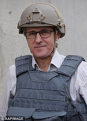 澳总理谭保澳新军团日出访伊拉克和阿富汗 与前线士兵大玩自拍！（图） - 6