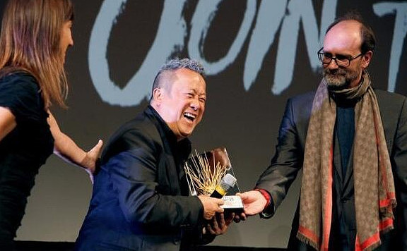 恭喜！冯小刚与曾志伟获远东电影节终身成就奖 - 2