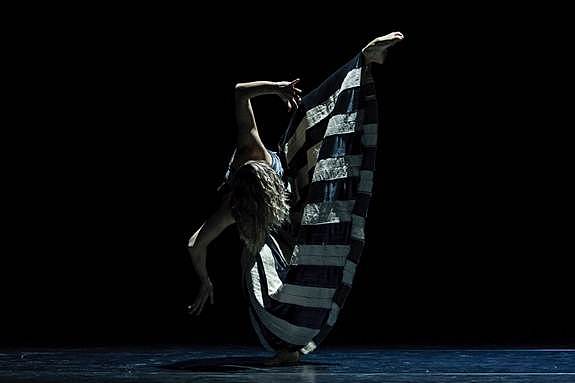 悉尼舞蹈团2017季度双剧目新作《ORB》全球首演回顾 - 3
