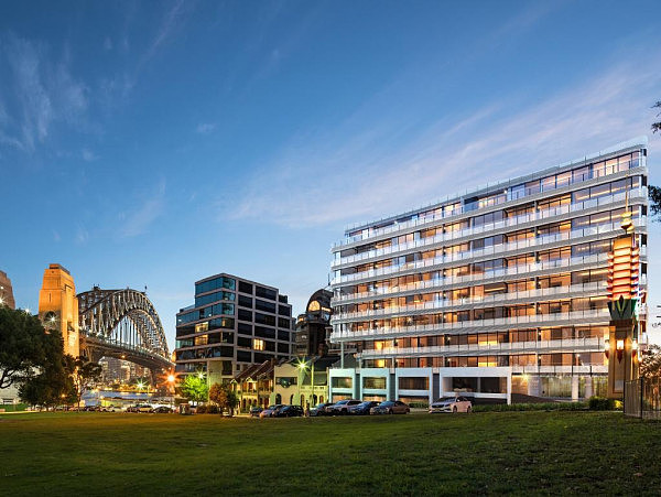 两天内$8400万成交额！悉尼富豪区公寓开售两天一半公寓被抢拍 均价$240万！可纵观海港大桥！(图) - 2