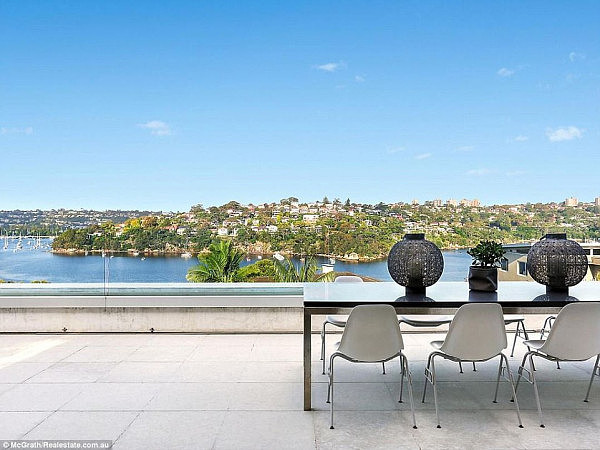 顶级豪宅长啥样？悉尼著名设计师豪宅$1500万挂牌上市 自带私人码头！土豪组团看房！（组图） - 2
