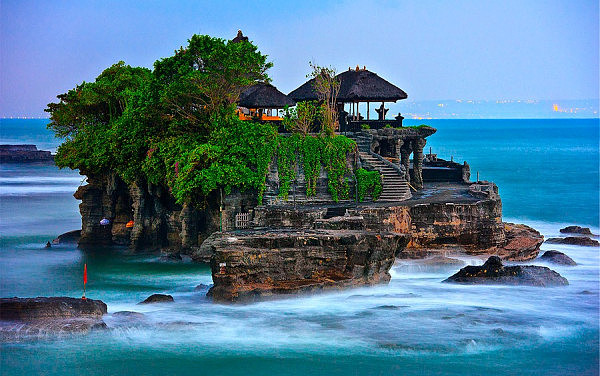 tanah-lot-balihellotravel.jpg,0