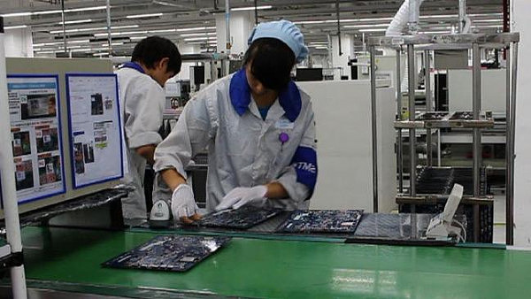 时薪仅2.5刀！苹果手机是这样制造的！澳媒报道中国留学生卧底中国血汗工厂（图） - 9