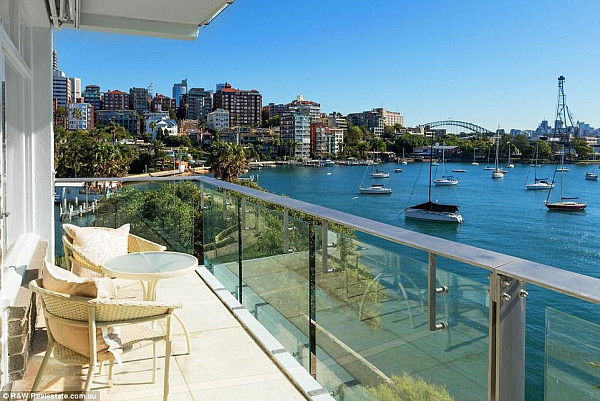 三面环海 270度无敌海景！悉尼一海滨公寓标价$210万！（图） - 6