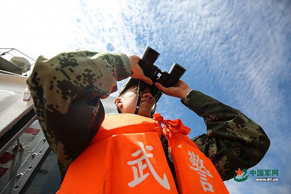 中国特战队员孤岛训练：2天1夜7人小组2斤大米（组图） - 6