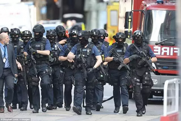 伦敦恐袭引发澳洲反穆斯林移民政策！澳穆斯林族长公开表示支持韩森: “宽容就是放纵！”  - 31