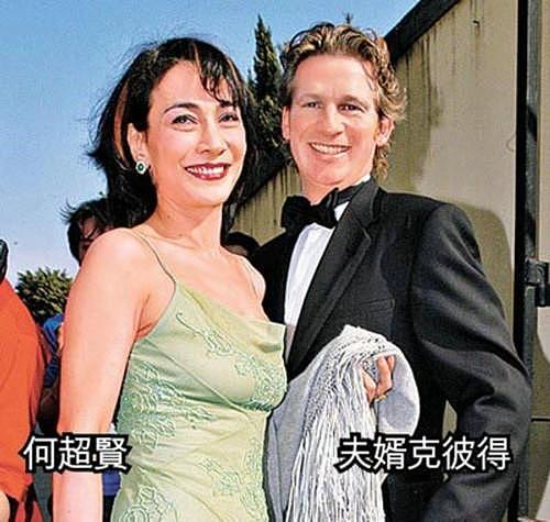 赌王最丑女儿长相酷似男生，55岁仍未婚，哥哥车祸去世养其两女