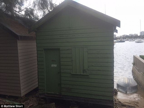 悉尼9平米小屋没水没电要价$35万 能看到270度海景(组图) - 1
