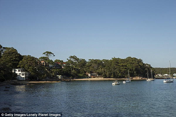 悉尼9平米小屋没水没电要价$35万 能看到270度海景(组图) - 4