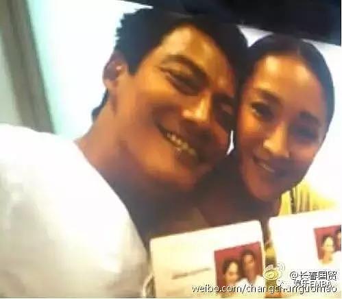 周迅到底有没有离婚？！圈内人终于说实话了 “没离婚但已经分居” - 6