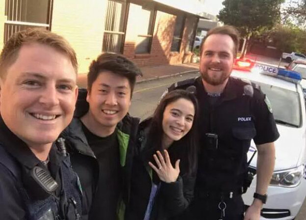华裔小哥的车被澳洲警察拦下，疑似盗车，结果惊喜的事发生了 - 10