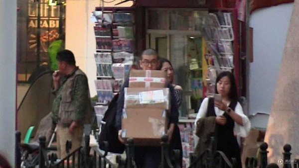 恭喜女神！张钧甯约会神秘男 街头献抱恋情疑曝光（组图） - 13