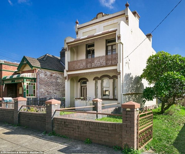 悉尼内西区130年老排屋$200万高价售出 同一家族4代人持有该房产十分罕见 - 1