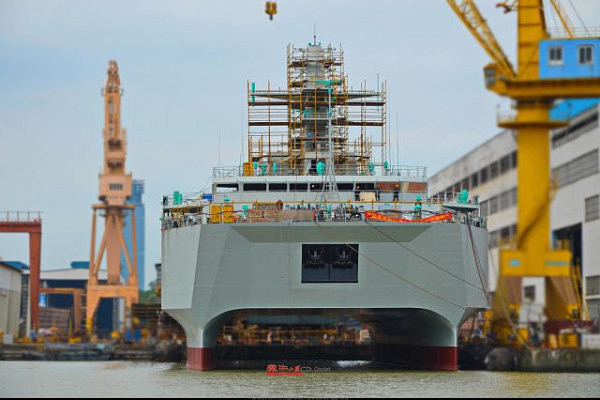 中国又有一艘新舰下水 外军静音潜艇将无所遁形（组图） - 4