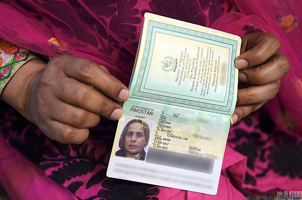巴基斯坦向变性者签发全球首例“第三性”护照（组图） - 3