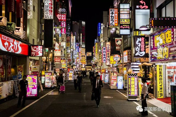 近半日本年轻人没有过性生活！政府为年轻人的啪啪啪问题操碎了心！（图） - 1