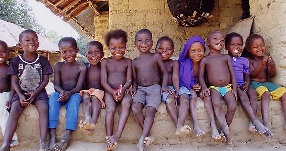 非洲孩子.jpg,0