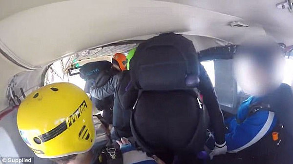 生前最后22秒视频曝光！亚裔男子在悉尼高空跳伞 不幸与教练双双坠亡！（视频） - 1