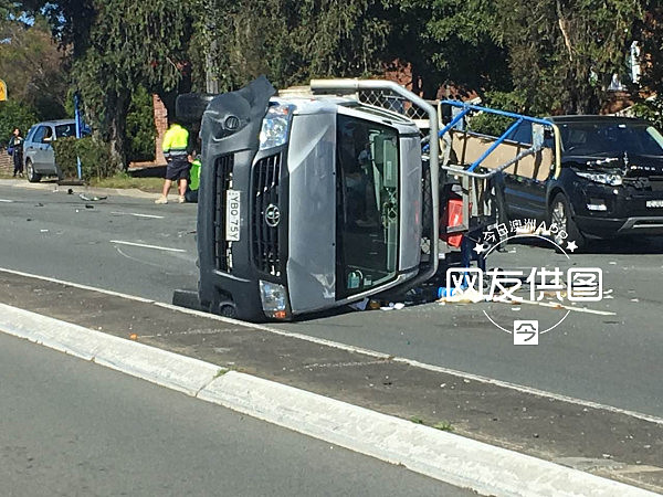 悉尼A3高速公路M5路口6车发生严重车祸 曾出现长时间拥堵 现交通已基本恢复正常 - 4