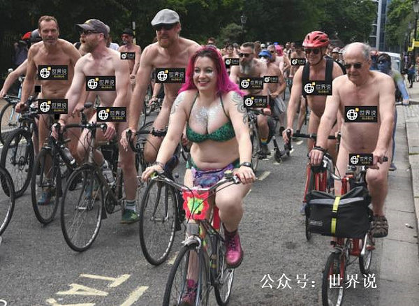 裸体上街不文明？可英国警察还为这群裸骑共享单车的人开路（组图） - 4