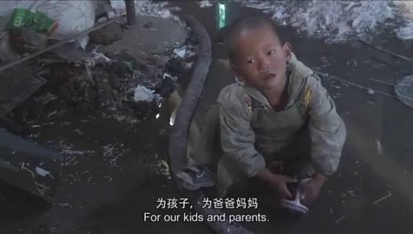 这件事，中国决定对世界说NO，改变了无数在垃圾堆中长大的孩子的人生... - 34
