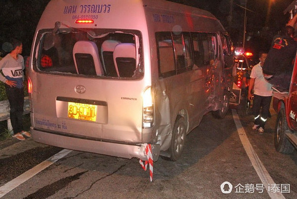 泰国一载17名中国游客大巴发生严重车祸 多人受伤 险坠悬崖（组图） - 8