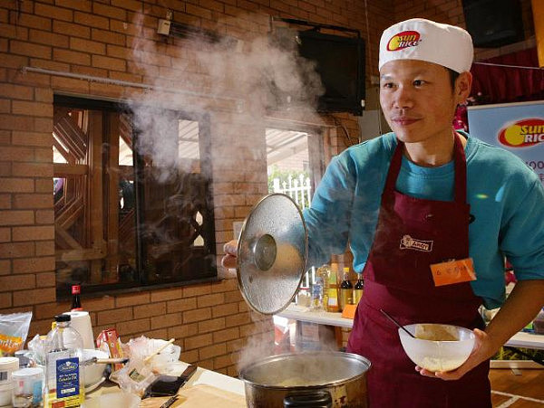 悉尼Campsie举办中国菜大赛 34名厨师争当“厨神”！ - 3