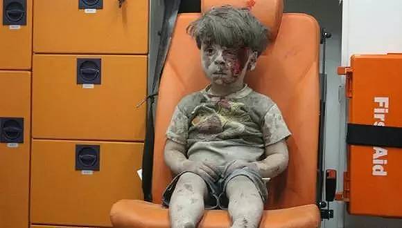 让全世界揪心的叙利亚男孩：不愿做谎言的“代言人”（组图） - 1