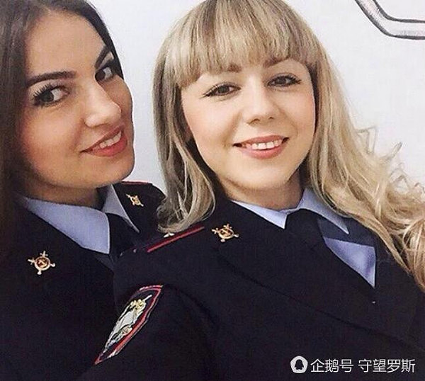俄罗斯警花集体晒美照：身材颜值都一流（组图） - 10