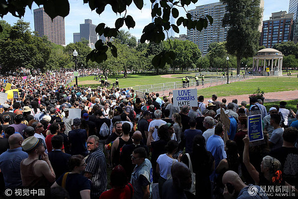 美国波士顿爆发大规模反种族主义示威游行（组图/视频） - 2