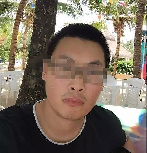 追求8年仍被拒 澳洲海归男将姑娘一把拎起从19楼扔下（组图） - 2