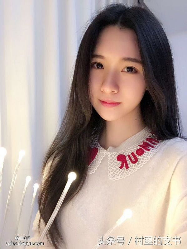 软妹：中国最冷艳的网络女主播，靠打赏8个月收入超过3千万