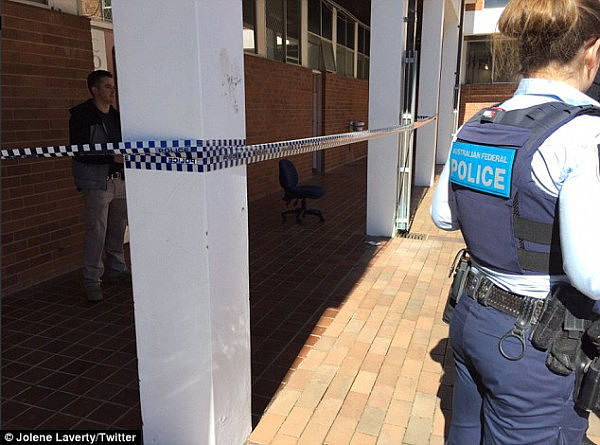 澳洲国立大学袭击事件续：持棍伤人者今日出庭受审 2名伤者仍未出院 - 1