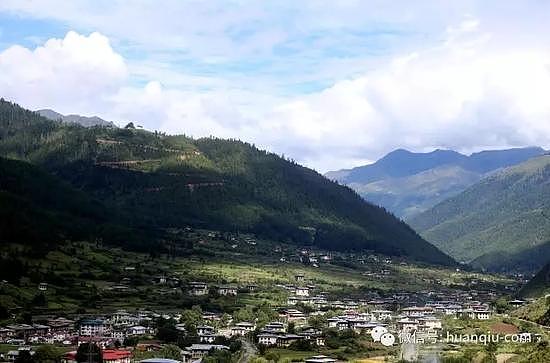 记者探访不丹军事重镇:印军正集结 居民讳谈对峙